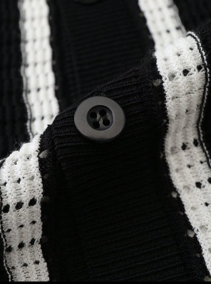 Men’s color knit cardigan fashionable for summer