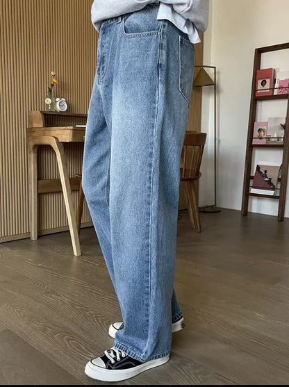 Men washed Loose Fit Jeans